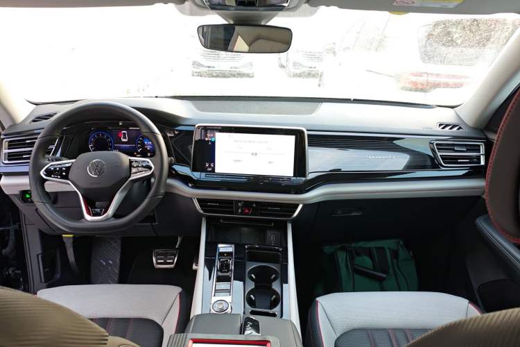 Used Volkswagen Teramont X 2024 380TSI Four-Wheel Drive Longxiang Edition
