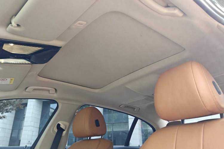 Used BMW 5 Series 2018 528Li Launch Special Edition
