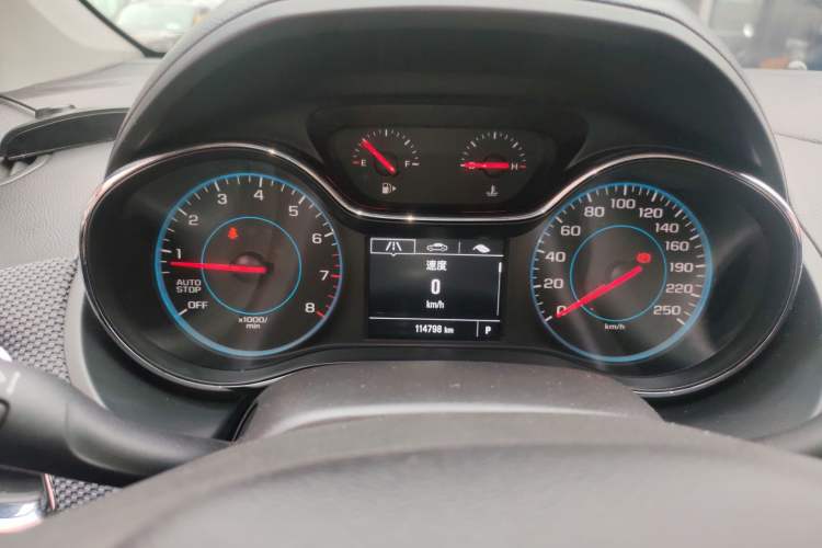 Used Chevrolet Cruze 2018 320 Automatic Pioneer Sunroof Edition
