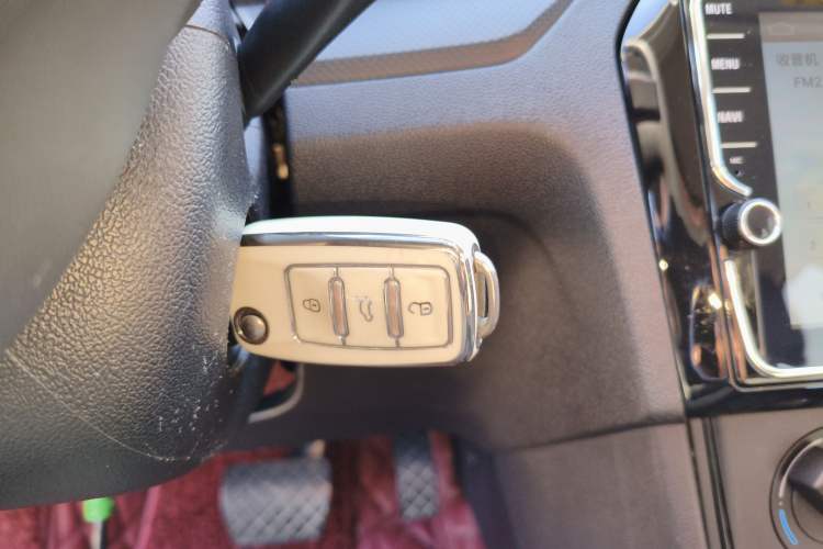 Used Volkswagen Jetta 2017 1.5L Automatic Fashion Model
