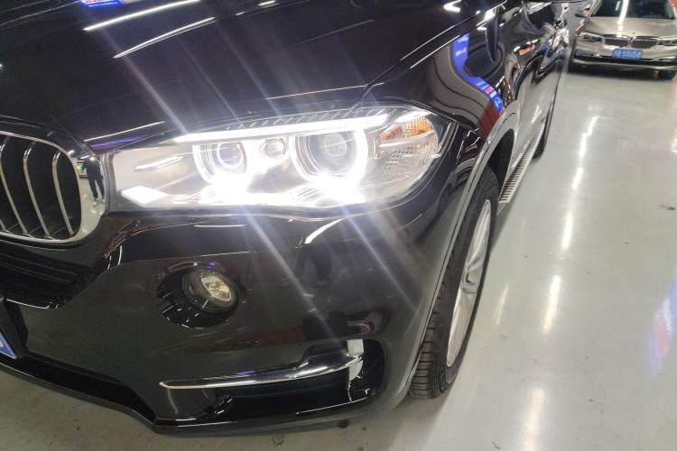 Used BMW X5 2017 xDrive28i
