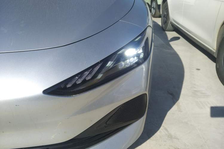 Used Roewe D7 2025 DMH 125km World Champion Edition
