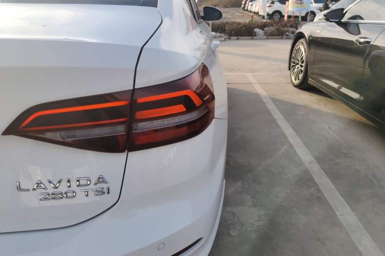 Used Volkswagen Lavida 2021 280TSI DSG Comfort Edition