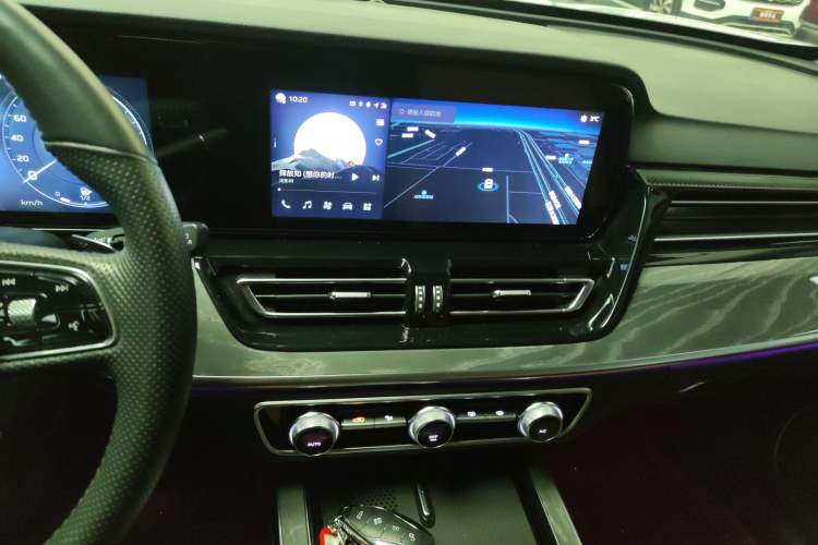 Used Hongqi HS5 2023 2.0T Four-Wheel Drive Flagship Pro Edition
