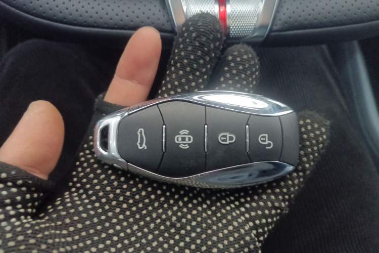 Used Hongqi HS3 PHEV 2024 PHEV 115km Jingwei Edition
