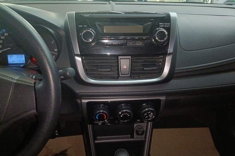 Used Toyota YARiS L Zhi Xuan 2016 Revised 1.5E CVT Charming Edition
