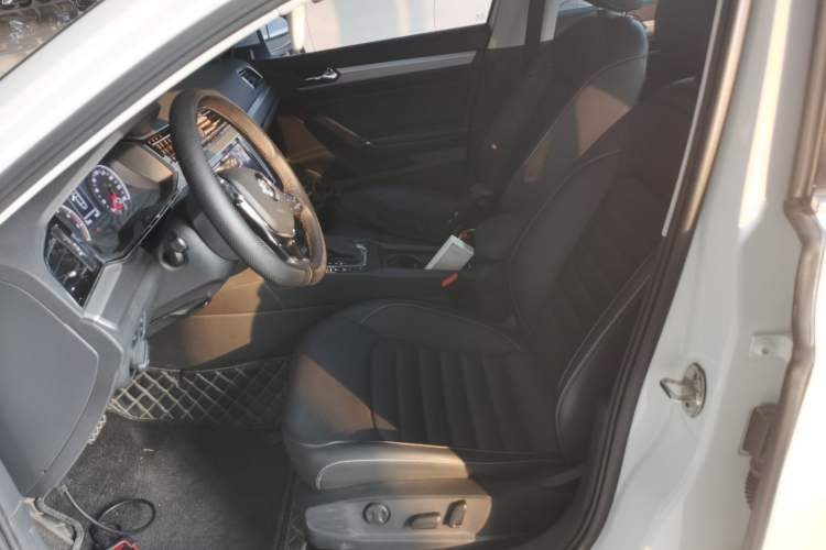 Used Volkswagen Lamando 2019 280TSI DSG Comfort Edition China VI standard