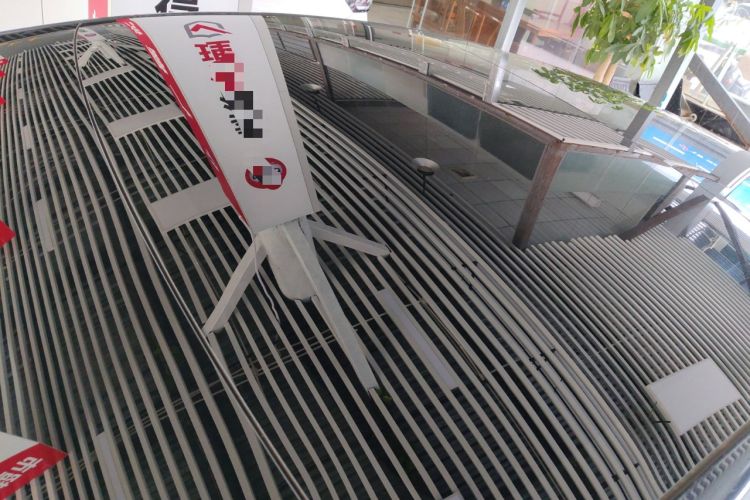 Used Tesla Model 3 2023 Long-Range All-Wheel-Drive Version
