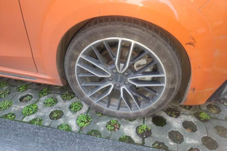 Used Lynk & Co 02 Hatchback 2021 2.0TD Halo Driving Control Kit Edition
