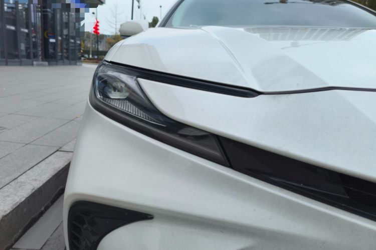 Used Toyota Camry 2026 Model Dual-Engine 2.0HSE Sport Lite Edition