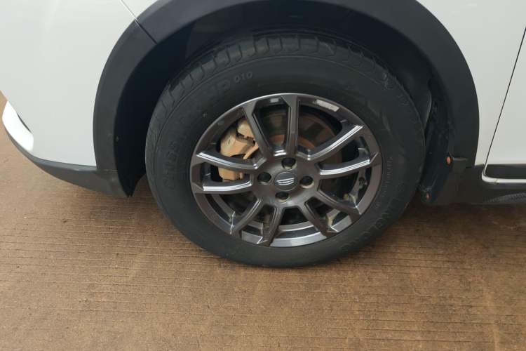 Used Geely Auto Vision X3 2021 PRO 1.5L CVT Deluxe Model