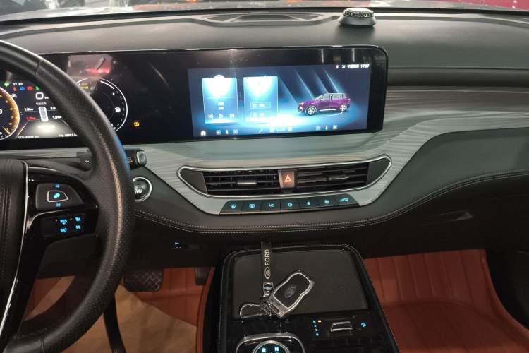 Used Ford Equator 2021 EcoBoost 225 Platinum Edition 6-seater