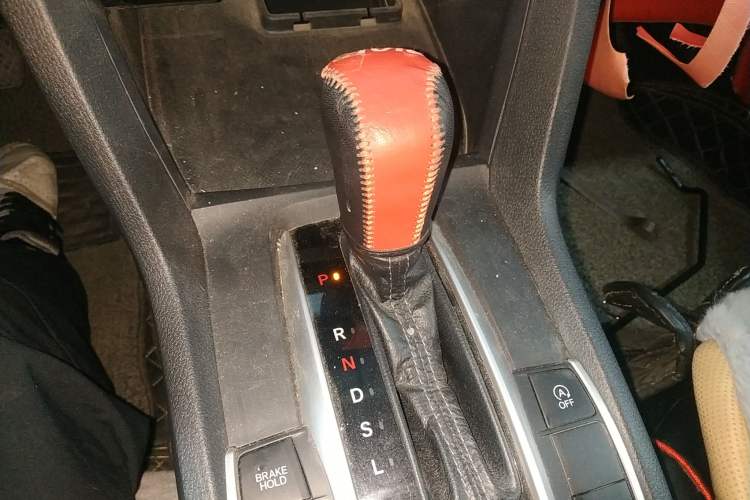 Used Honda Civic 2016 220TURBO CVT Luxury Edition
