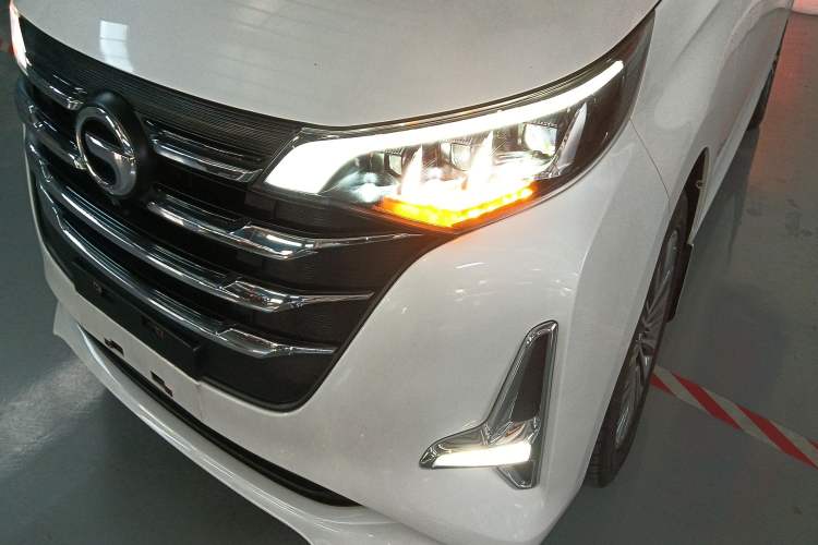 Used GAC Trumpchi M6 2019 270T DCT Prestige Edition (6-Seater) China VI
