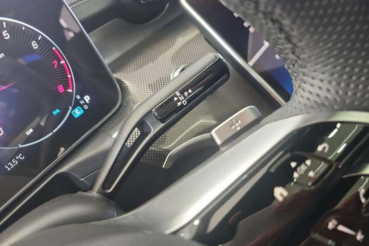 Used Mercedes-Benz C-Class 2023 Restyled C 260 L Night Edition Sports Version
