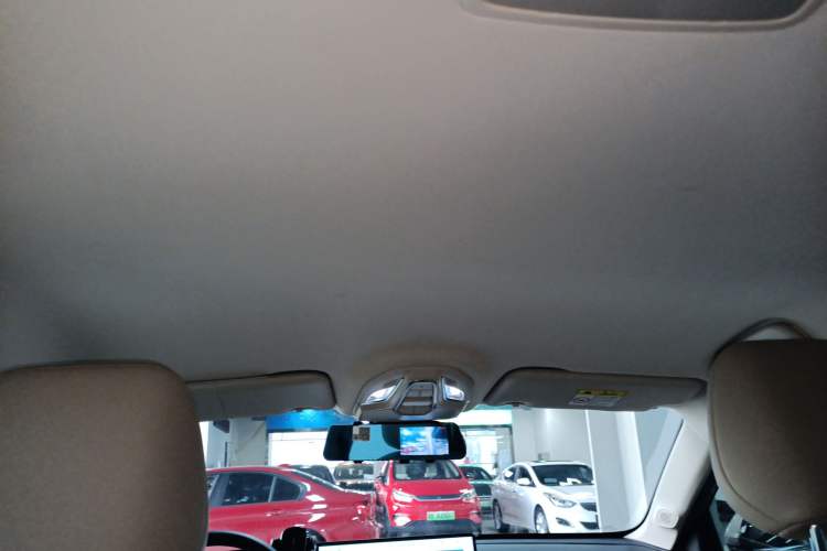 Used Wuling Xingguang 2024 Co-Creation Edition 510 Advanced Model