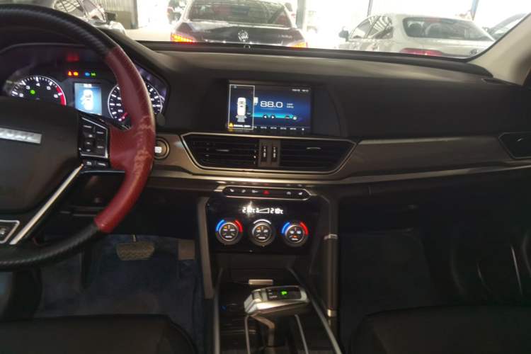 Used Haval H6 2018 Sport Edition 1.5T Automatic Two-Wheel Drive Elite Model China V Standard
