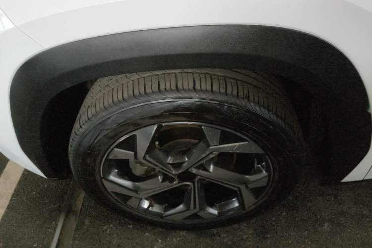 Used Geely Auto FX11 2023 2.0TD DCT Flagship Version
