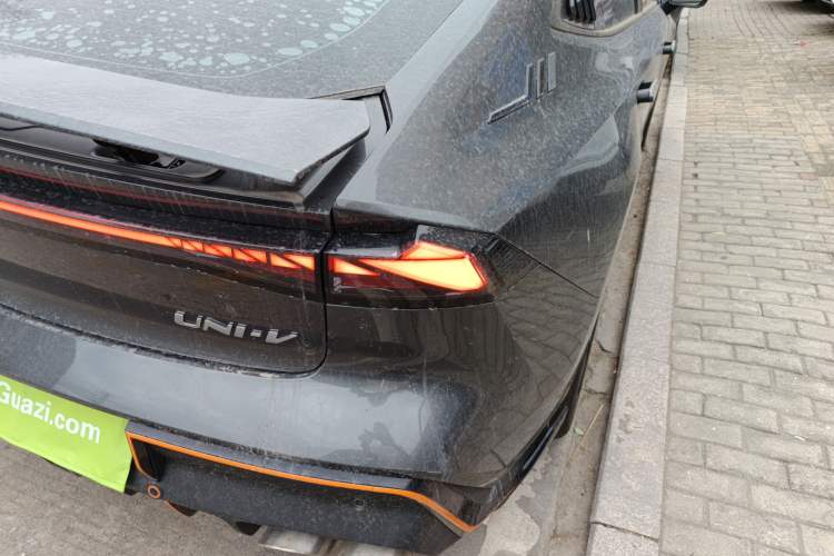 Used Changan UNI-V 2023 1.5T Sport Edition
