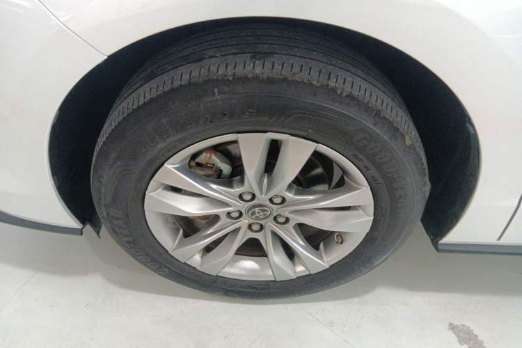 Used Toyota Sienna 2021 2.5L Hybrid Ultimate Edition