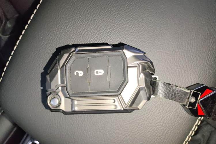 Used  Gladiator 2022 3.6L Pioneer Edition
