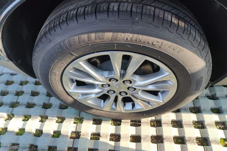 Used Cadillac XT5 2021 2.0T Two-Wheel Drive Luxury Version
