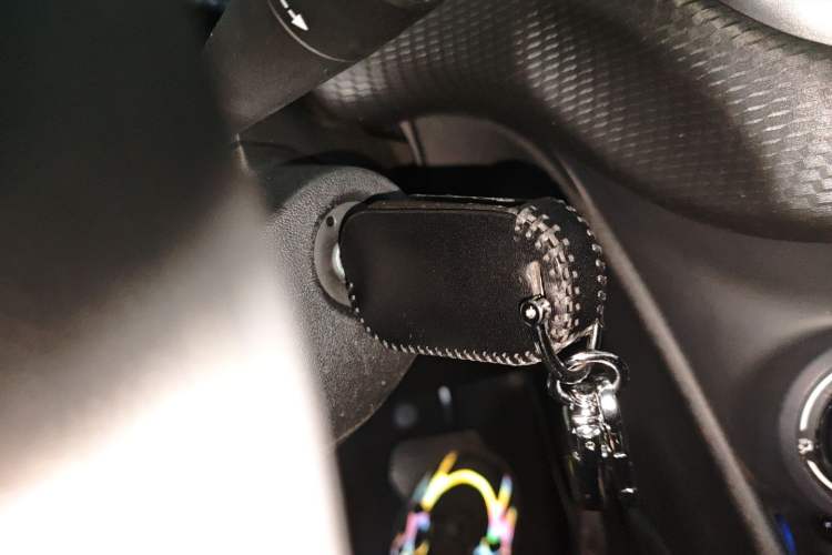 Used Peugeot 2008 2015 1.6L Automatic Playcool Edition