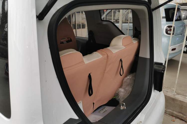 Used Geely Galaxy Panda 2025 210 km – Yuanqi Bear