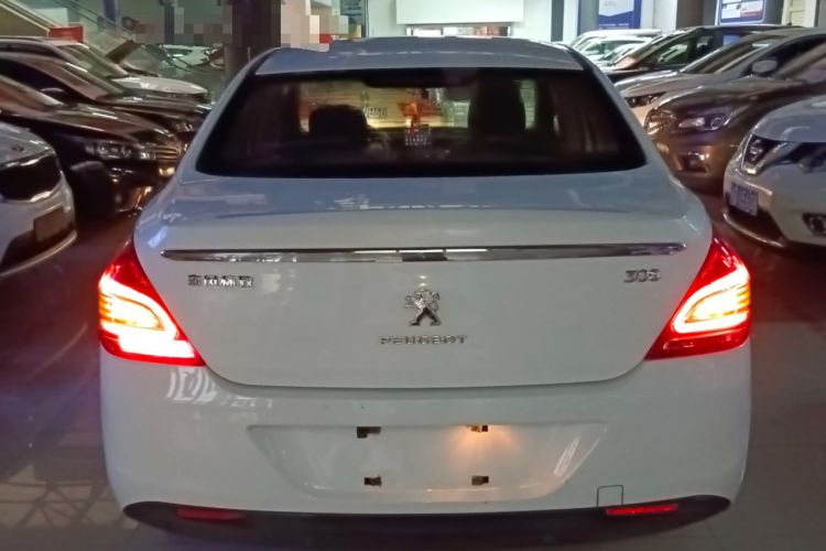 Used Peugeot 308 2013 1.6L Automatic Fashion Model