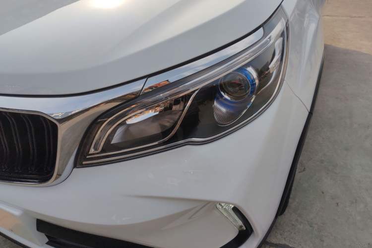 Used Geely Auto Vision X3 2021 PRO 1.5L CVT Deluxe Model