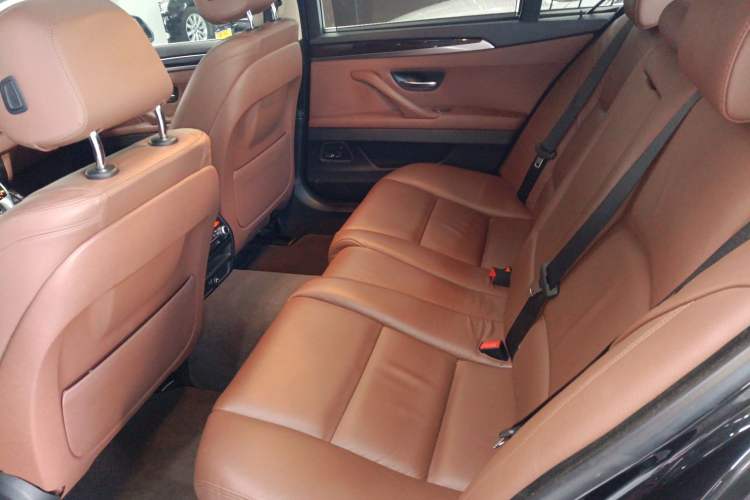 Used BMW 5 Series 2014 535Li Leading Model