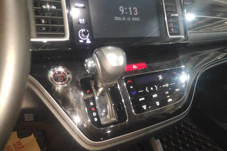 Used Honda Elysion 2019 2.0L Hybrid Luxury Edition
