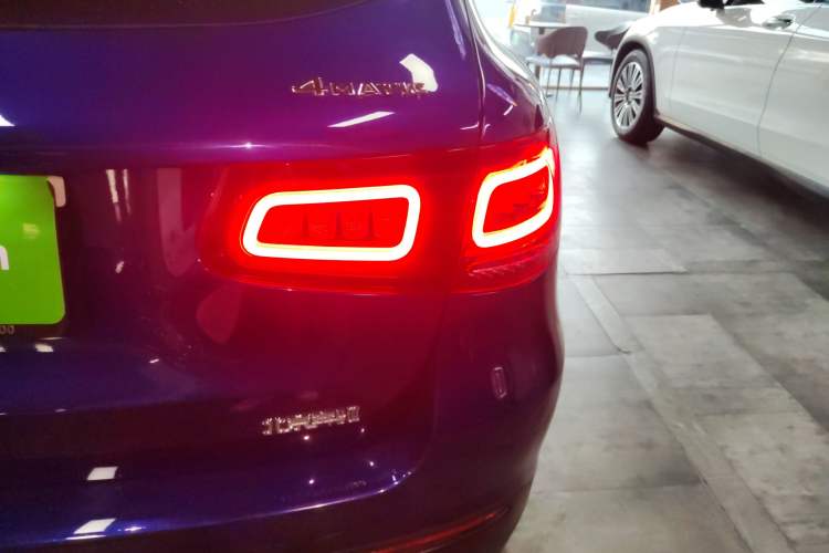 Used Mercedes-Benz GLC 2021 GLC 260 L 4MATIC Dynamic Edition
