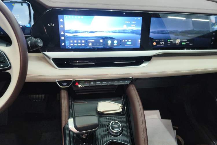 Used Geely Auto Monjaro L 2021 2.0TD DCT EVO Two-Wheel Drive Smart Luxury Version
