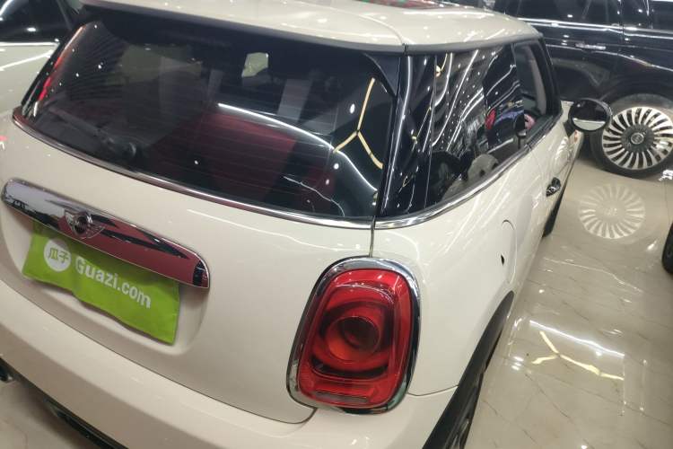 Used  MINI 2016 1.2T ONE Pioneer Edition
