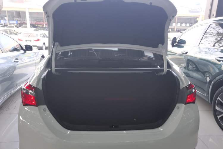 Used Toyota Corolla 2017 Revised Version 1.6L S-CVT GL