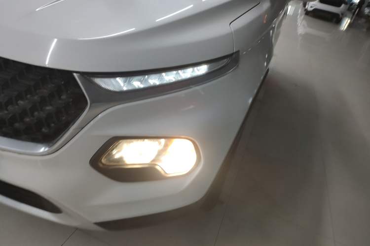 Used Baojun 510 2019 1.5L CVT Enjoyment Model China VI Emission Standard