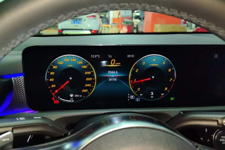 Used Mercedes-Benz A-Class 2022 Restyled A 200 L Sport Sedan Fashion Version