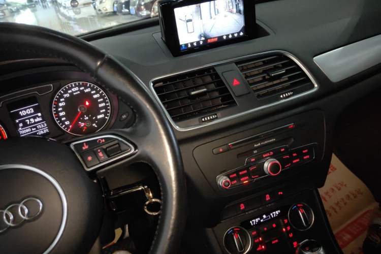 Used Audi Q3 2017 30 TFSI Fashion Model
