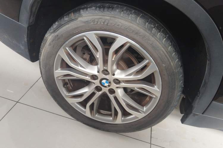 Used BMW X1 2019 sDrive20Li Leading Model
