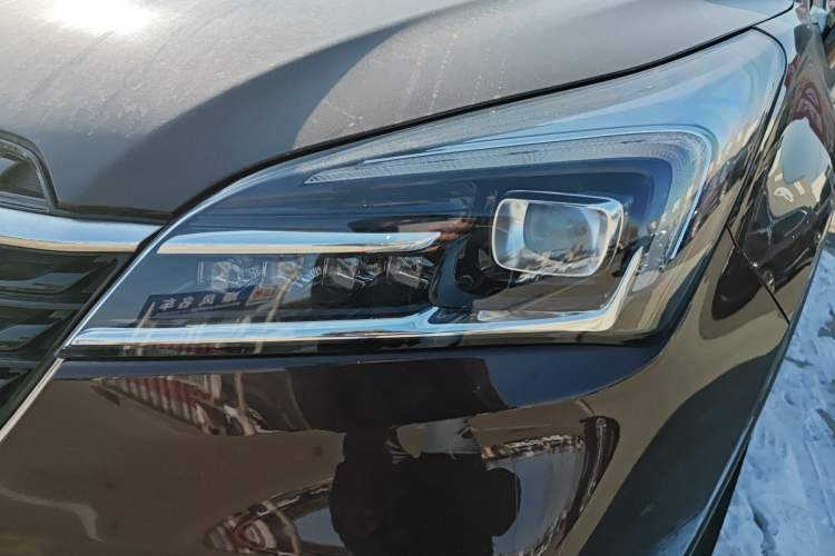 Used Buick Envision 2020 20T Two-Wheel Drive Luxury Model
