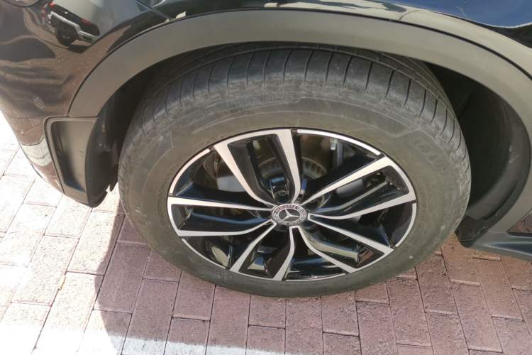 Used Mercedes-Benz GLC 2022 Refreshed GLC 300 L 4MATIC Dynamic Edition
