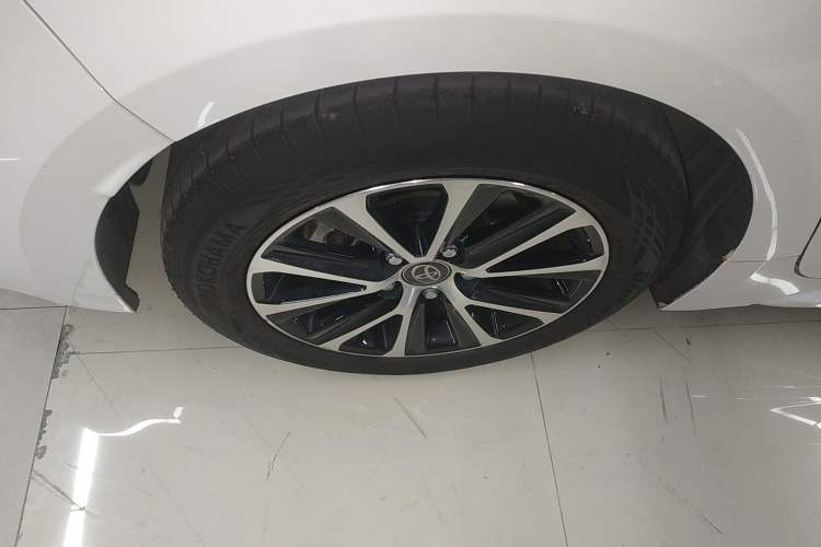 Used Toyota Levin 2023 Smart Electric Hybrid Dual-Engine 1.8L Leading Edition