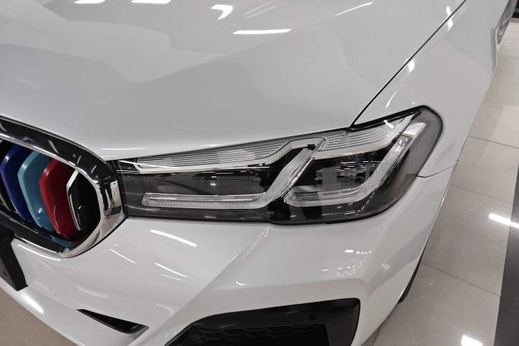 Used BMW 5 Series 2022 Second Facelift 525Li M Sport Package