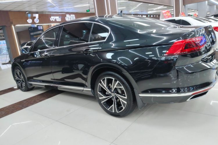 Used Volkswagen Magotan 2020 330TSI DSG Luxury Edition
