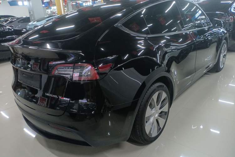 Used Tesla Model Y 2022 Rear-Wheel-Drive Version
