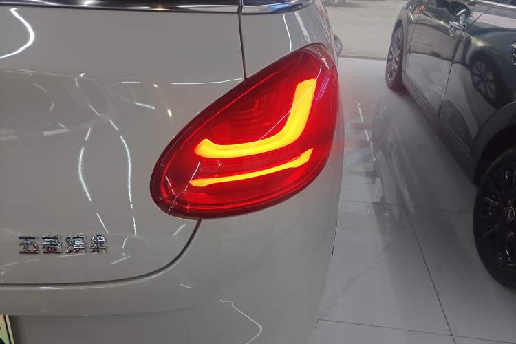 Used Wuling Bingo 2023 333 km Lingxi Connected Version