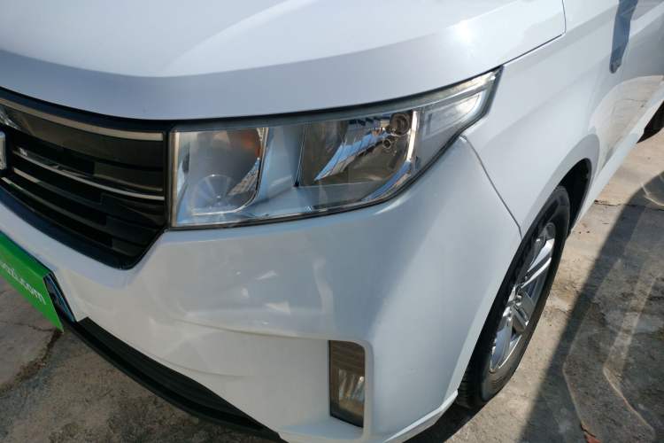 Used Wuling Hongguang PLUS 2019 1.5T Manual Comfort Version 7 Seats
