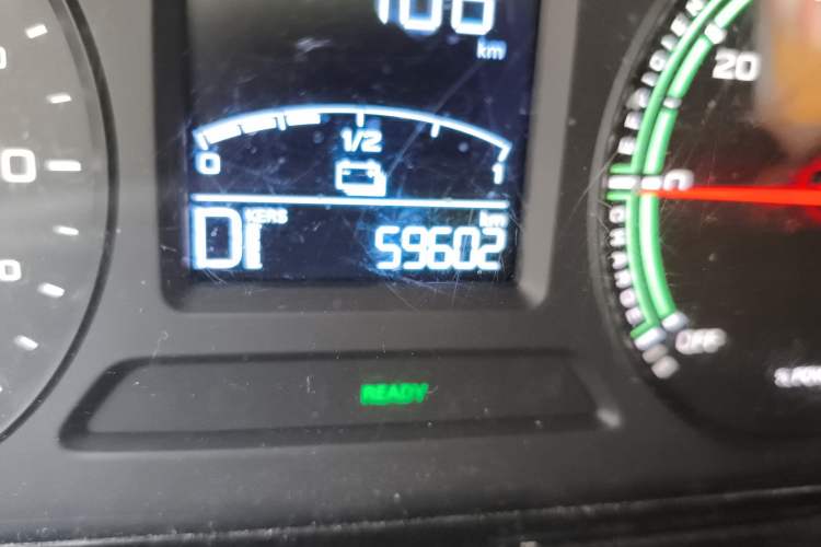 Used Roewe Clever 2021 302 km New Four-Seater Super-Efficient Version