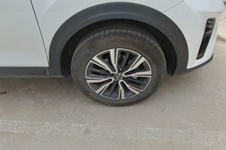 Used Kia kx1 Stonic 2021 1.4L CVT Sunroof Model